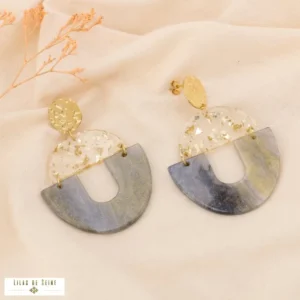 Boucles d’oreilles en acier inoxydable et résine gris clair