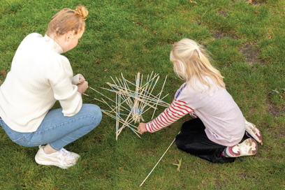 Jeu de mikado géant en bambou – Image 2
