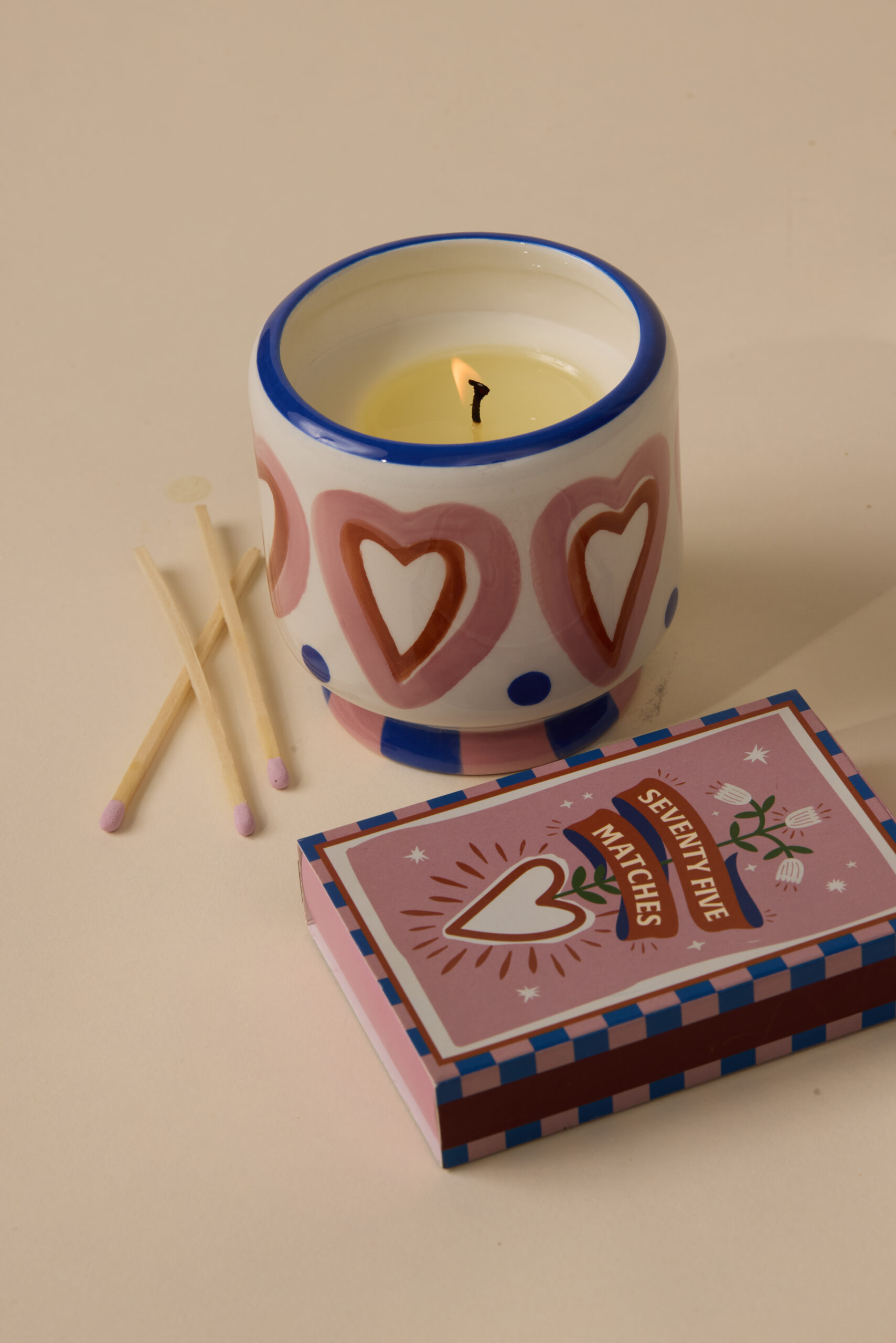 Bougie Céramique 226g "Cœurs" - Bois de Rose Vanille – Image 3
