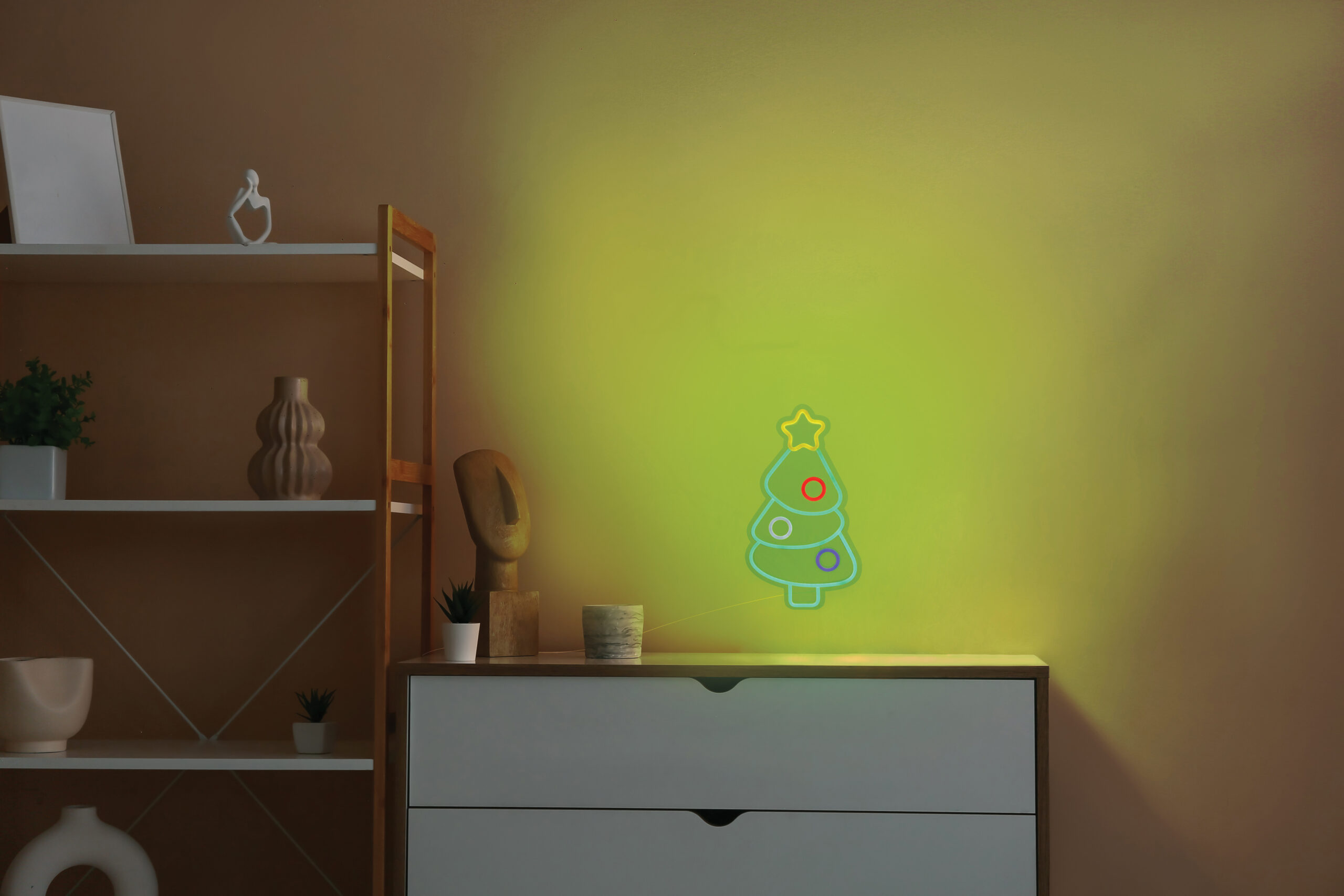 Décoration Murale Néon LED "Sapin Décoré" – 30 cm – Image 3