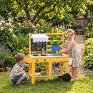 Cuisine enfant en bois avec roulettes