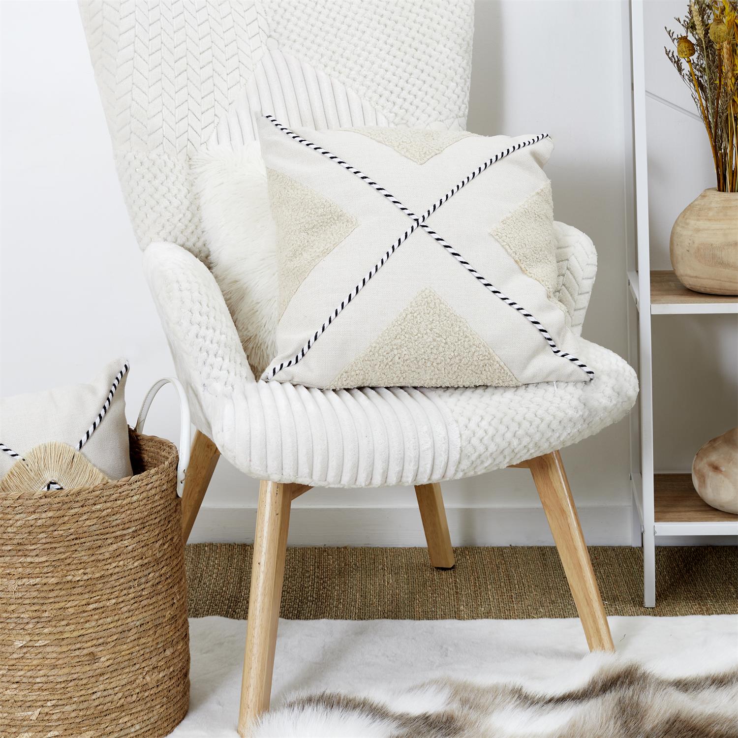Coussin Beige Et Blanc Bouclette 40X40Cm – Image 2